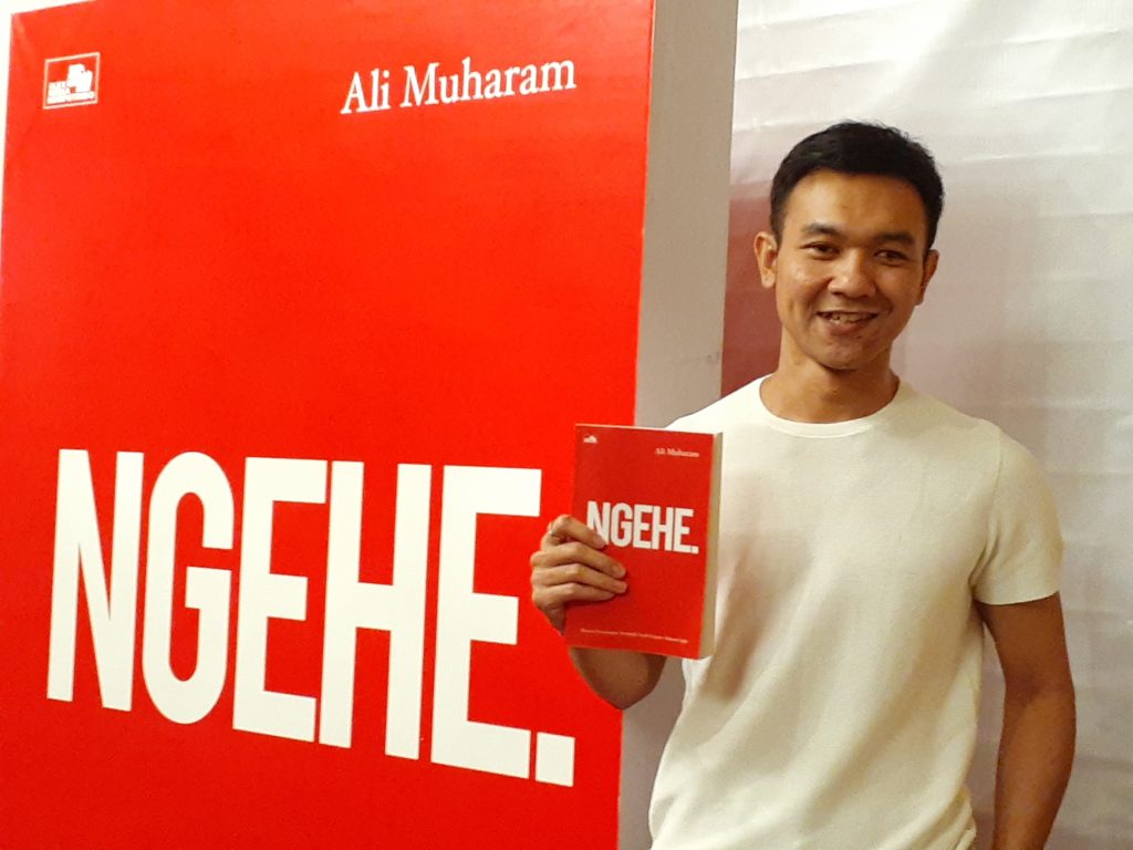 pengusaha sukses di indonesia - Ali Muharam (Makaroni Ngehe)
